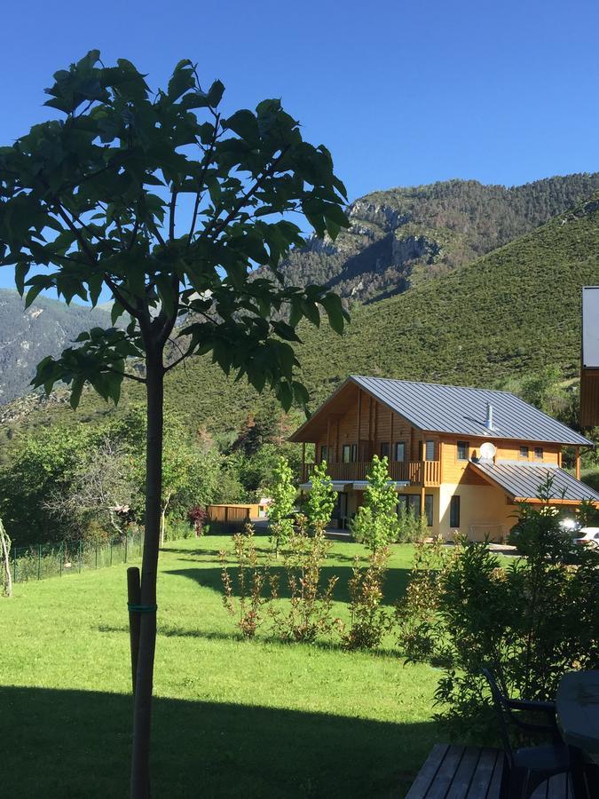 Les Chalets Fleurs De France - Kota Saint-Dalmas Zewnętrze zdjęcie